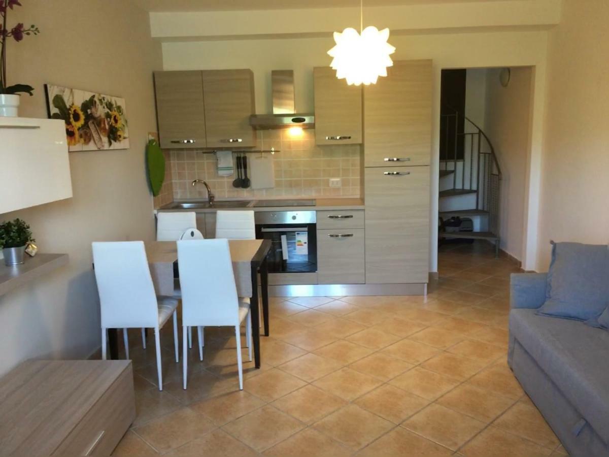 Appartamento Vista Lago Дженцано ди Рома Екстериор снимка